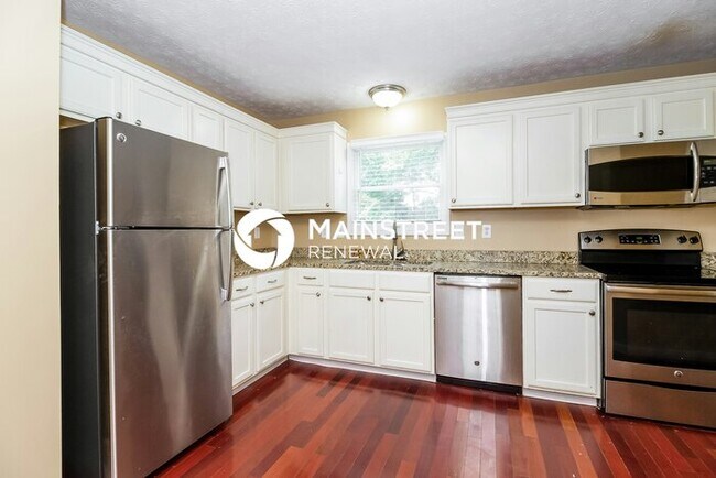 Building Photo - 3 Bedroom Pet-Friendly Home in Louisville,...