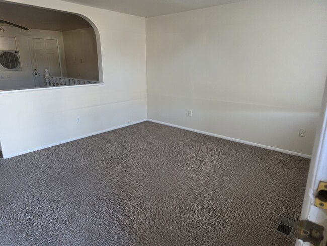 Building Photo - 78 Dick Trefz St