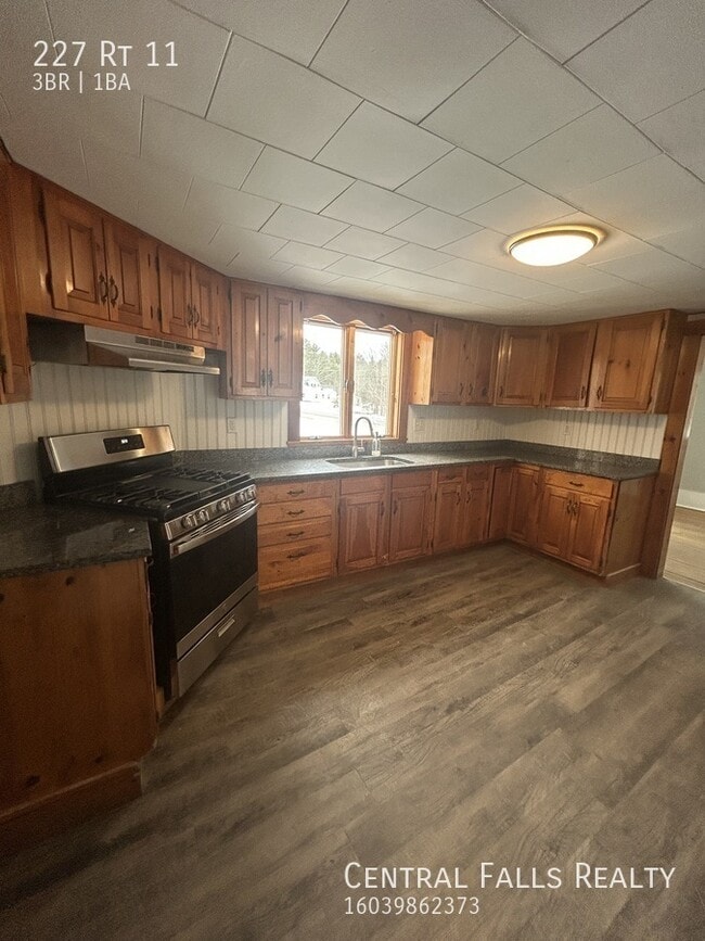 Building Photo - 227 NH-11