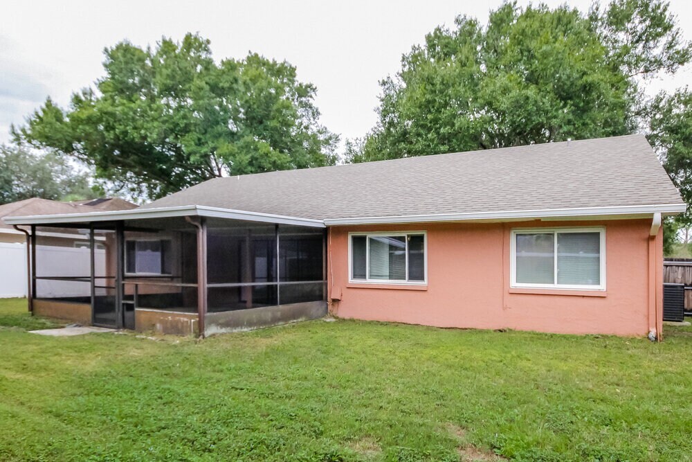 Building Photo - 15713 Woodshed Pl