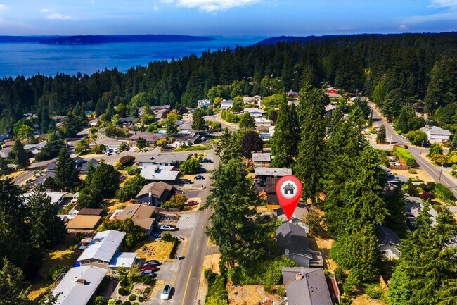 Building Photo - Updated Split-Level Home with Flexible Living Spaces & Backyard Deck
