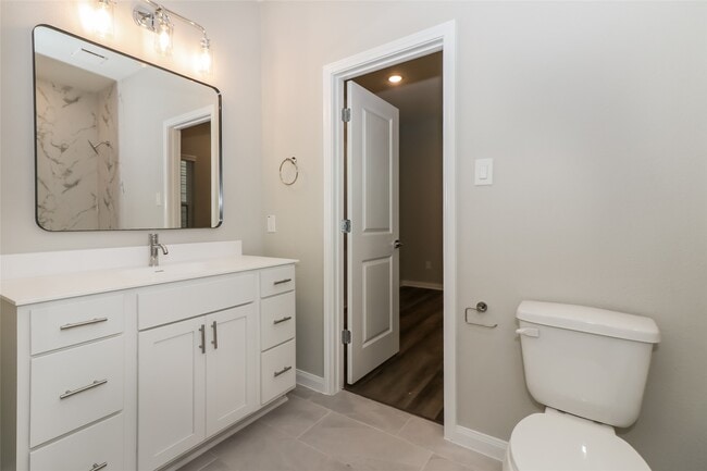 Building Photo - 9910 Clark Rd