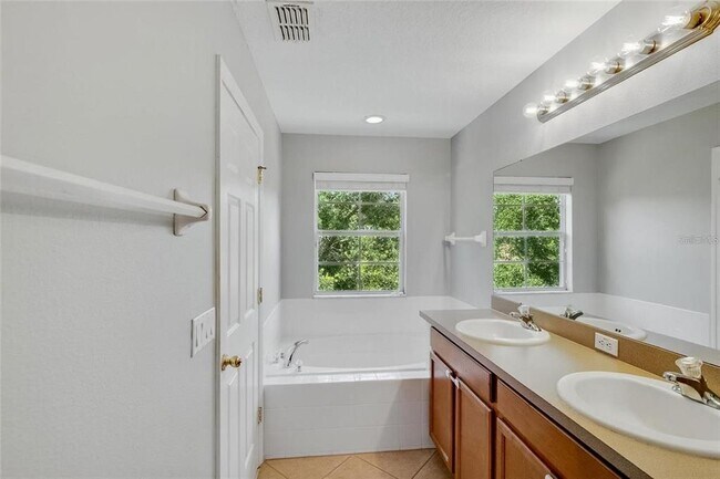 Building Photo - 2680 Sweet Magnolia Pl