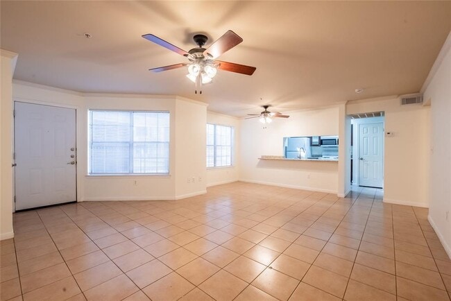 Primary Photo - 501 W 26th St