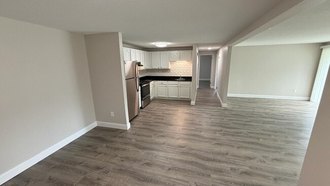 Interior Photo - 310 Thompson Road LLC