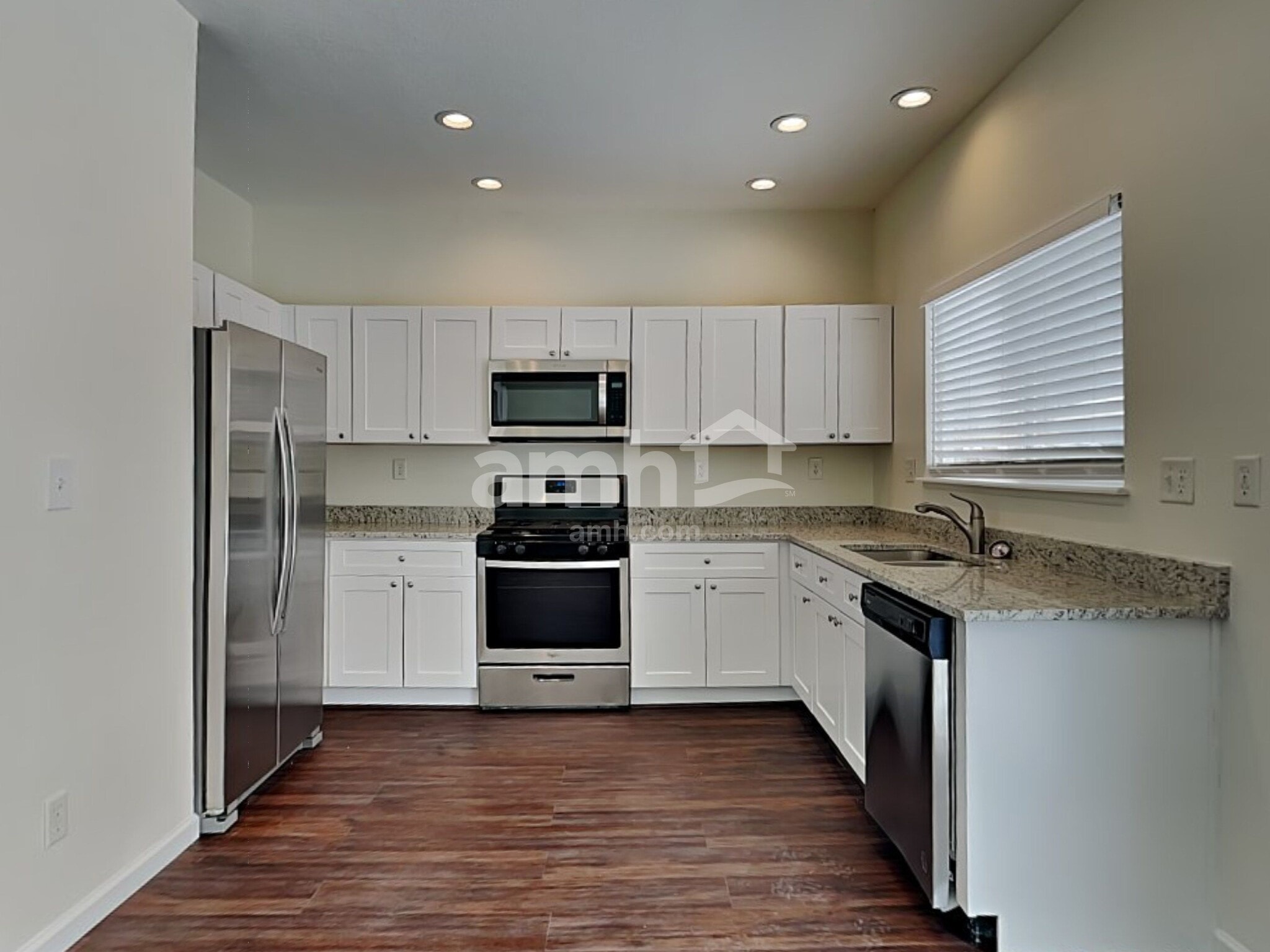 Building Photo - 7304 Edgebrook Dr