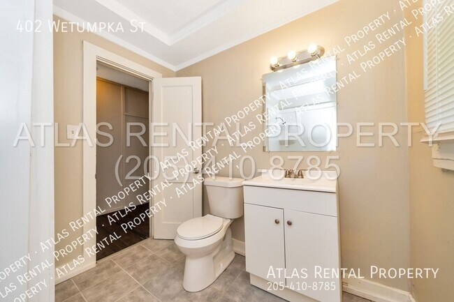 Building Photo - Charming 2-Bedroom Gem in Sylacauga – Don’...