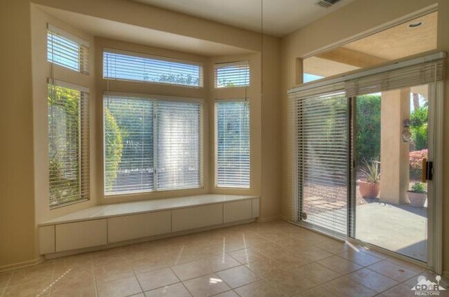 Building Photo - 78237 Willowrich Dr