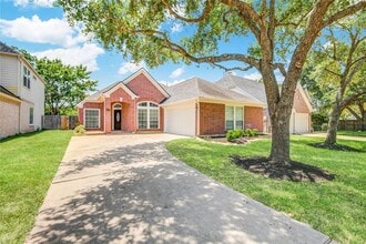 Building Photo - 6106 Grand Glen Ct