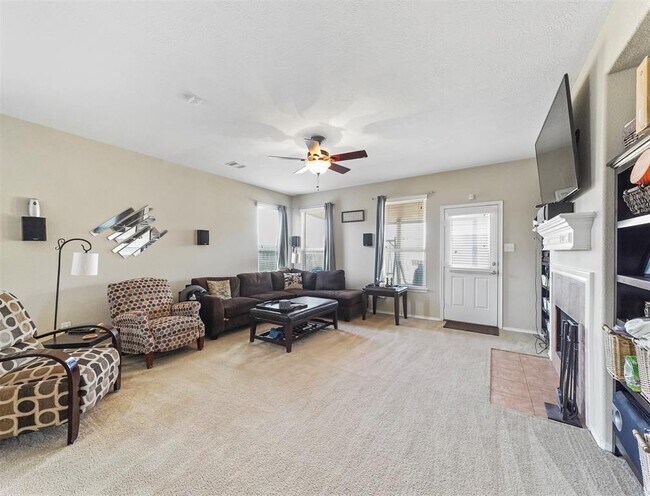 Building Photo - 16006 Arapaho Bend Ln