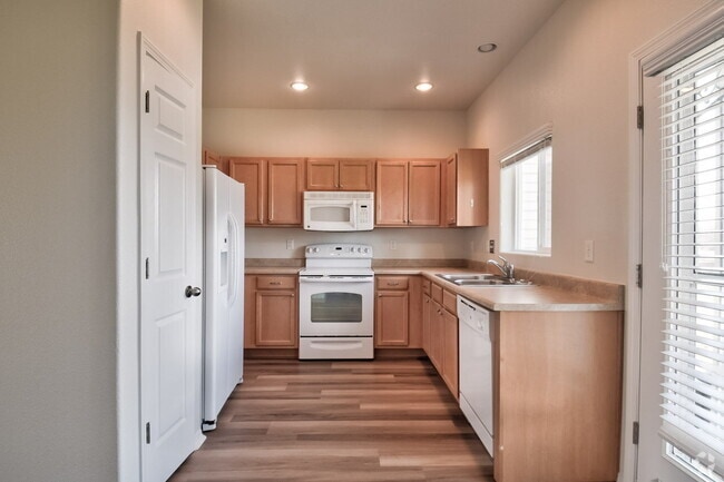 Building Photo - 7259 Countryside Grove