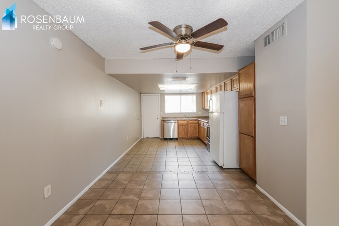 Building Photo - 3313 W Harmont Dr