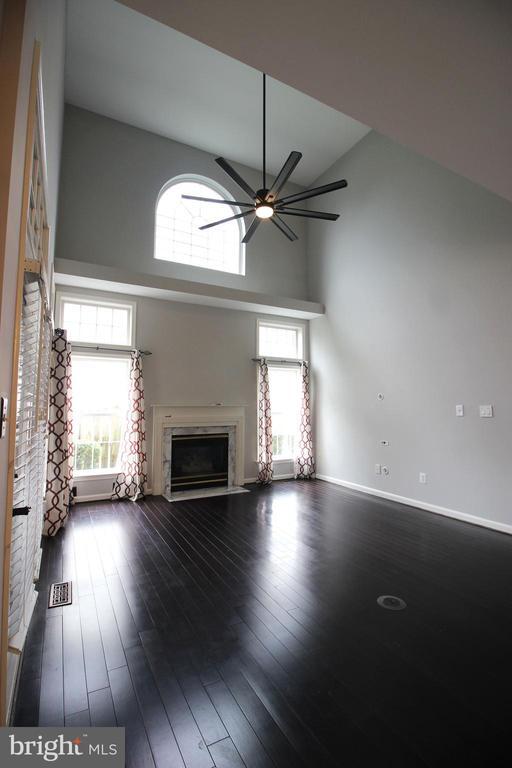 Building Photo - 14015 Wood Rock Way