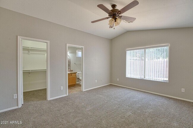 Building Photo - 10783 W Edgemont Ave