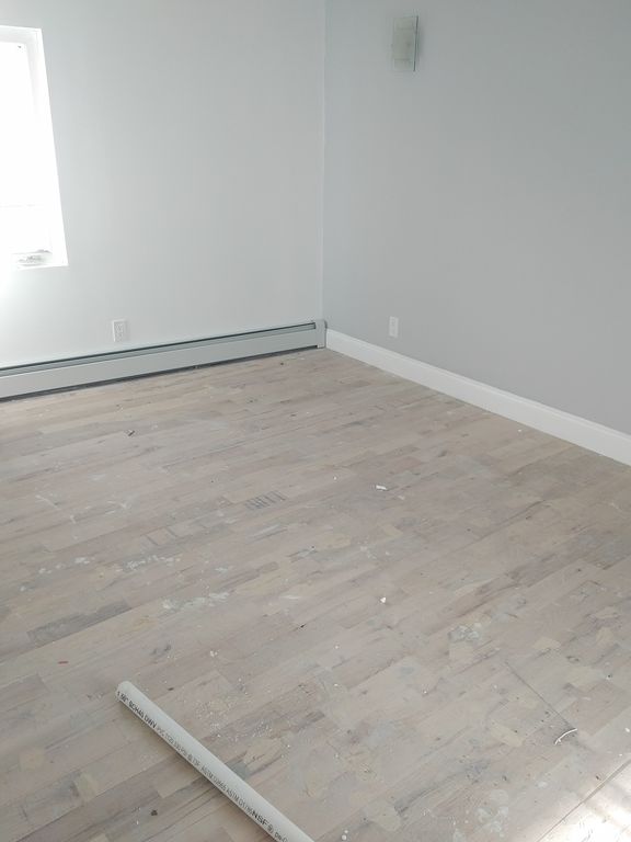 Building Photo - 9001 Farragut Rd