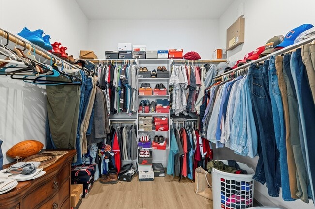 Building Photo - 2311 Eagle St