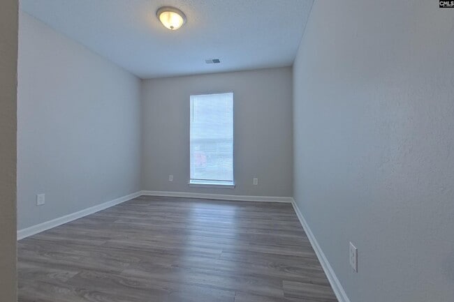 Building Photo - 1401 May Oak Cir