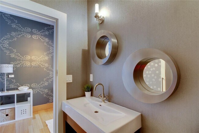 Building Photo - 2001 Meridian Ave