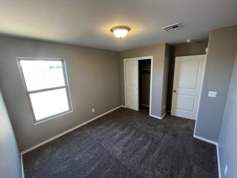 Building Photo - 13829 October Sky Ct