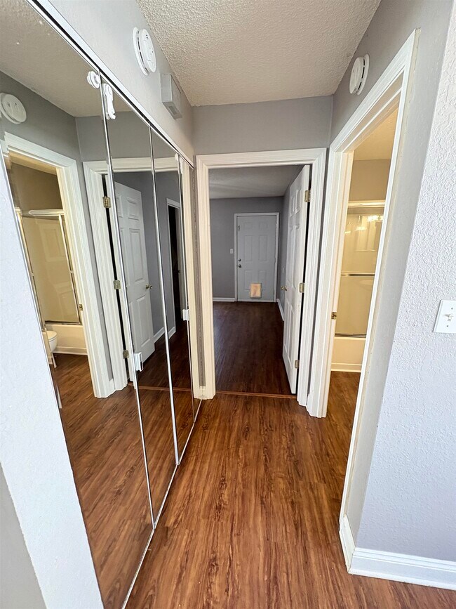Building Photo - 2486 Nugget Ln