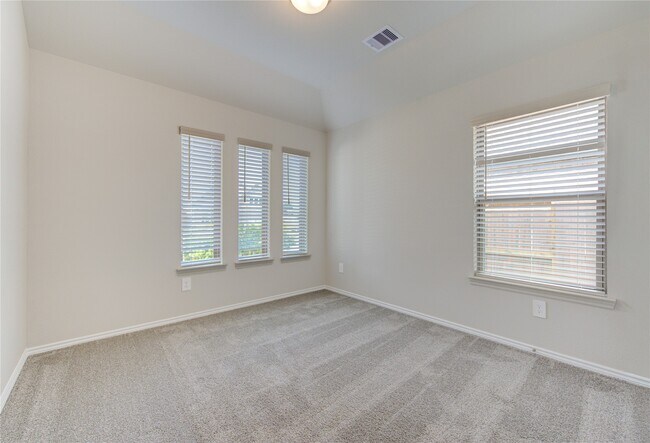 Building Photo - 9515 Sierra Crst Ln