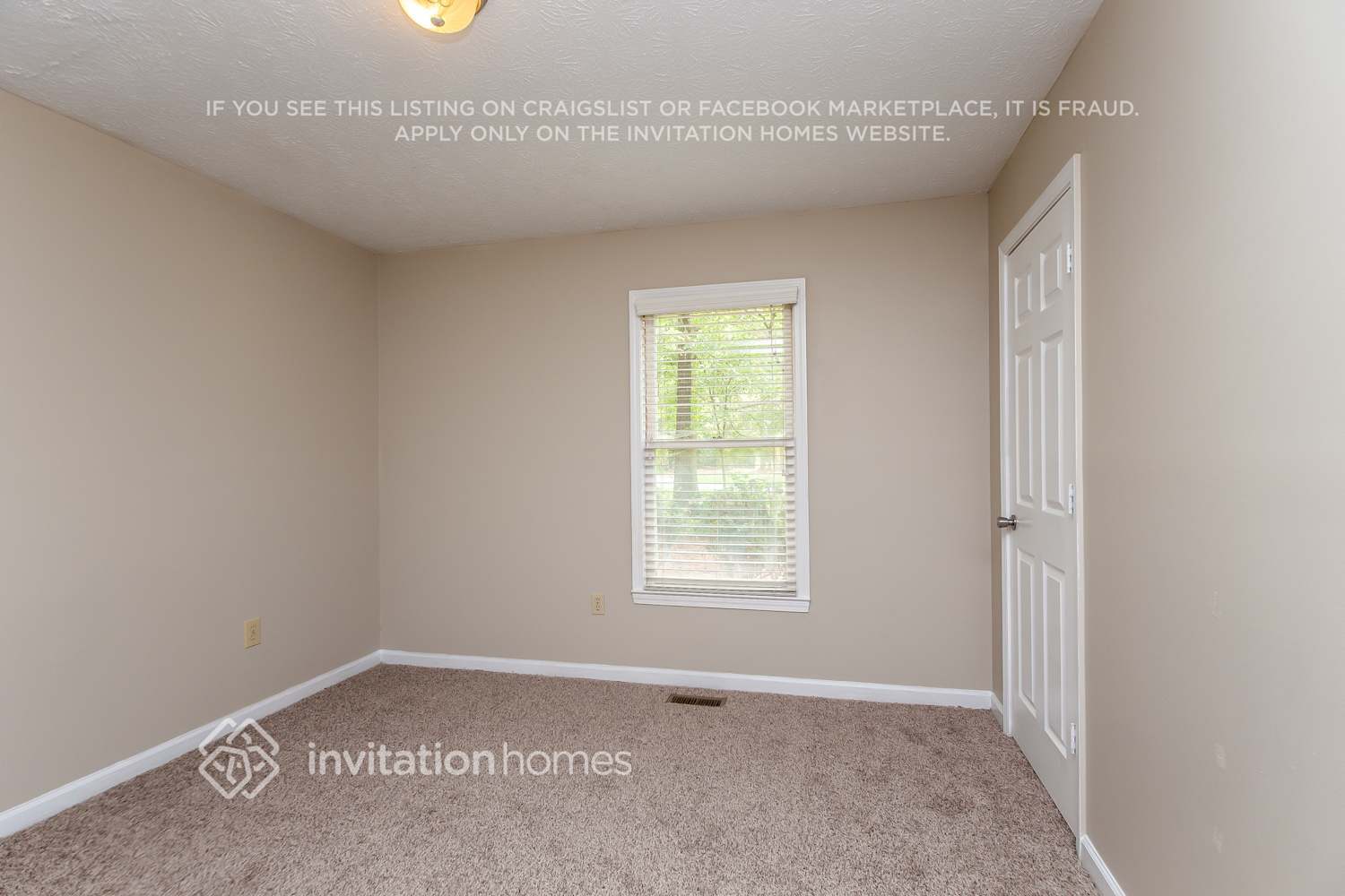 Building Photo - 155 Pilgrim Way