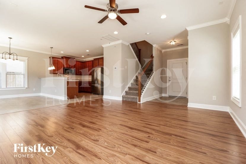 Building Photo - 3851 Annapolis Way