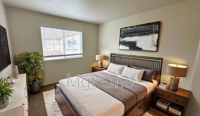 Building Photo - 5 Emory