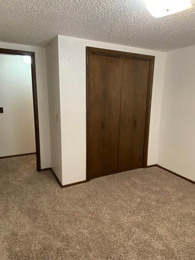 Building Photo - 6716 Elk Canyon Rd