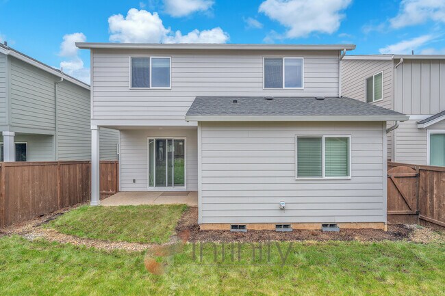 Building Photo - 8943 SW Vermillion Dr