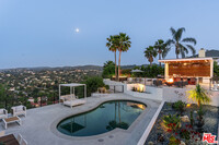 Building Photo - 5030 Cerrillos Dr