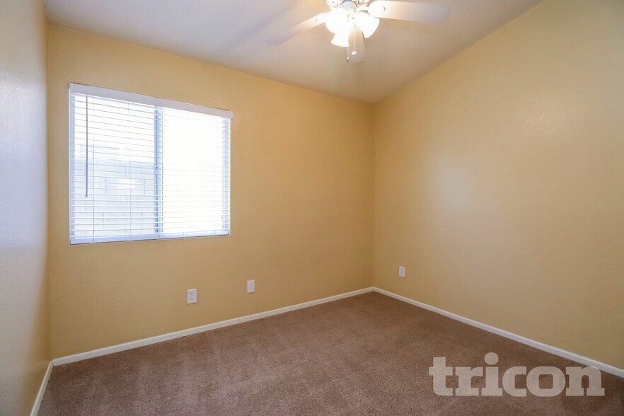 Building Photo - 16169 W Buchanan St