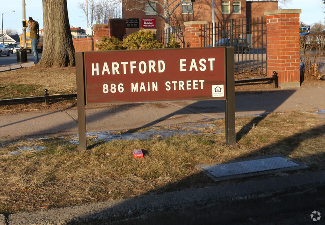 Building Photo - Hartford East Apartments