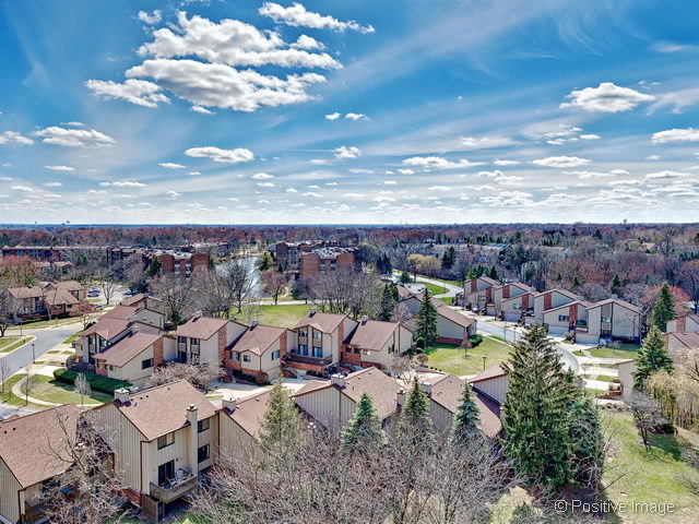 Building Photo - 6340 Americana Dr