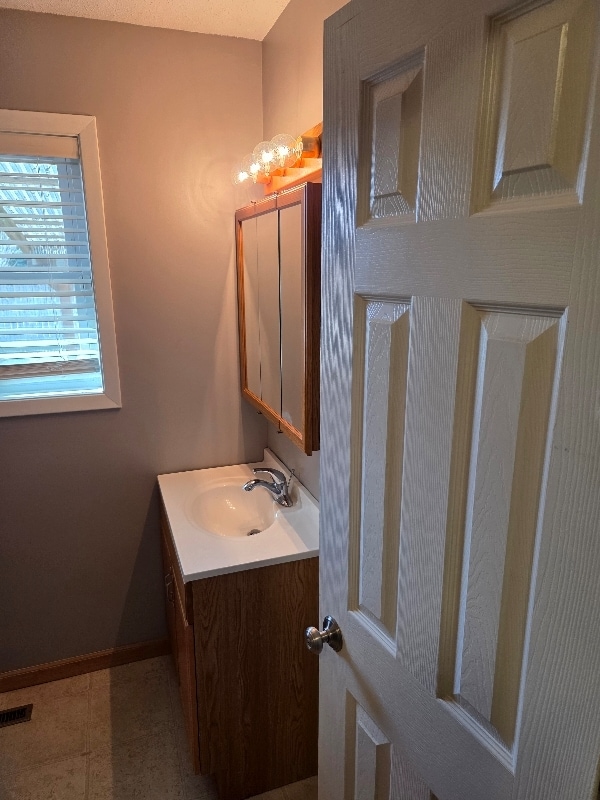 Building Photo - 807 Fitz St