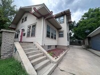 Building Photo - $900 - 3 bed 1 bath - Beautiful apartment ...