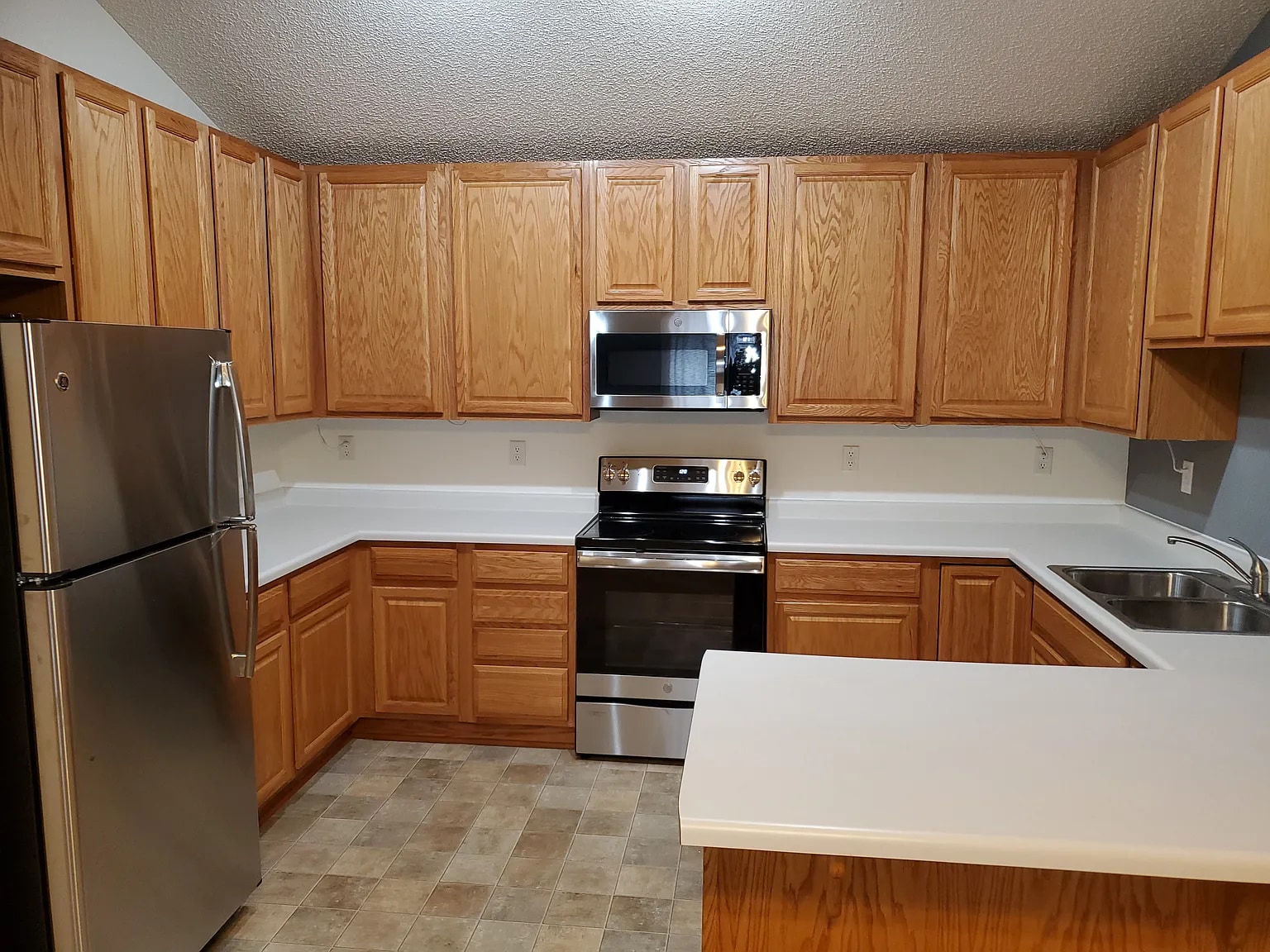 Kitchen - 820 Matthew Drive
