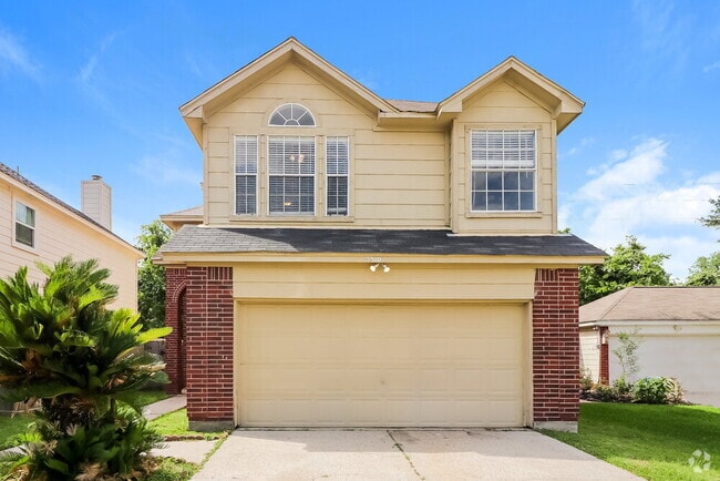 Building Photo - 3310 Tenaha Dr