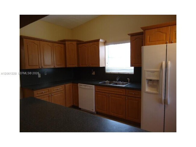 Building Photo - 13621 SW 281st Terrace