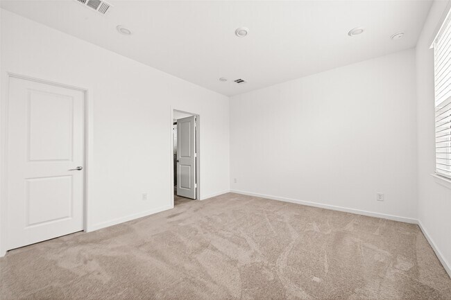 Building Photo - 21815 White Bellflower Ln