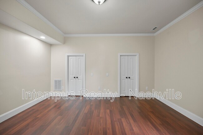 Building Photo - 7 Crooked Stick Ln