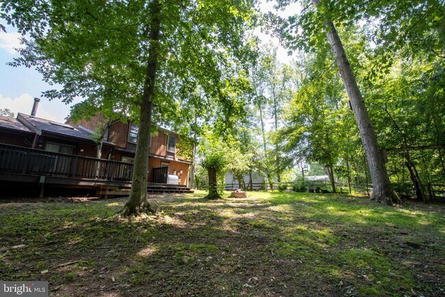 Building Photo - 6277 Occoquan Forest Dr