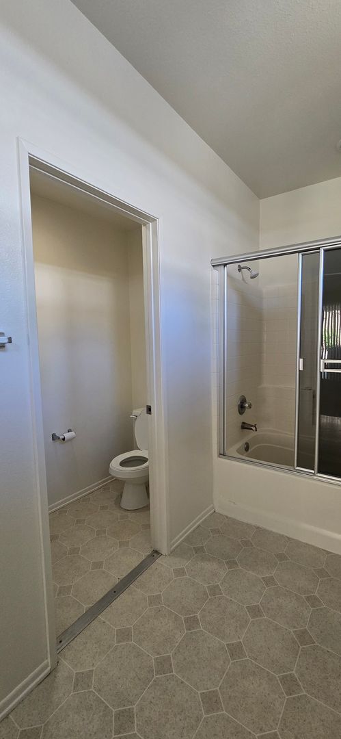 Building Photo - Chapman Heights Home