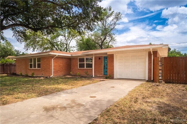 Primary Photo - 619 Highland Ave