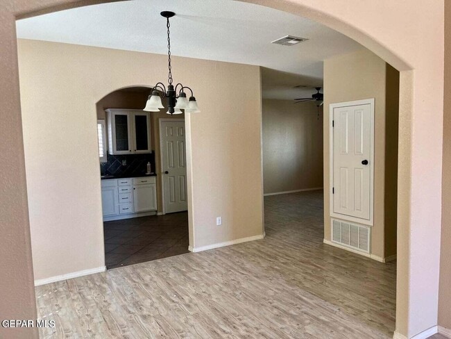 Building Photo - 12733 Destiny Ave
