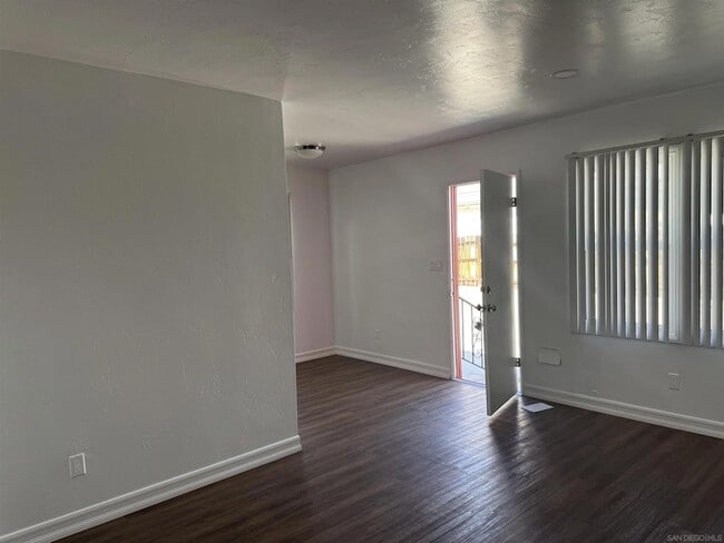 Building Photo - 170 1st Ave