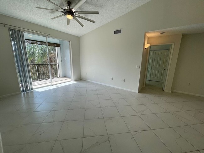 Building Photo - ANNUAL RENTAL - RESERVE AT NAPLES -2 BED 2...