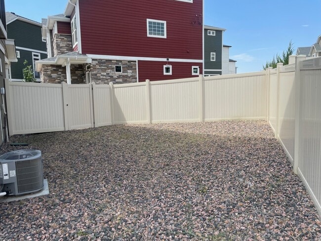 Building Photo - 4406 N Quatar Ct