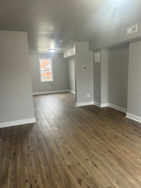 Building Photo - 784X St Gregory Dr