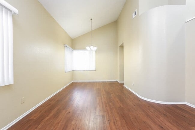 Building Photo - 10349 Beryl Ave